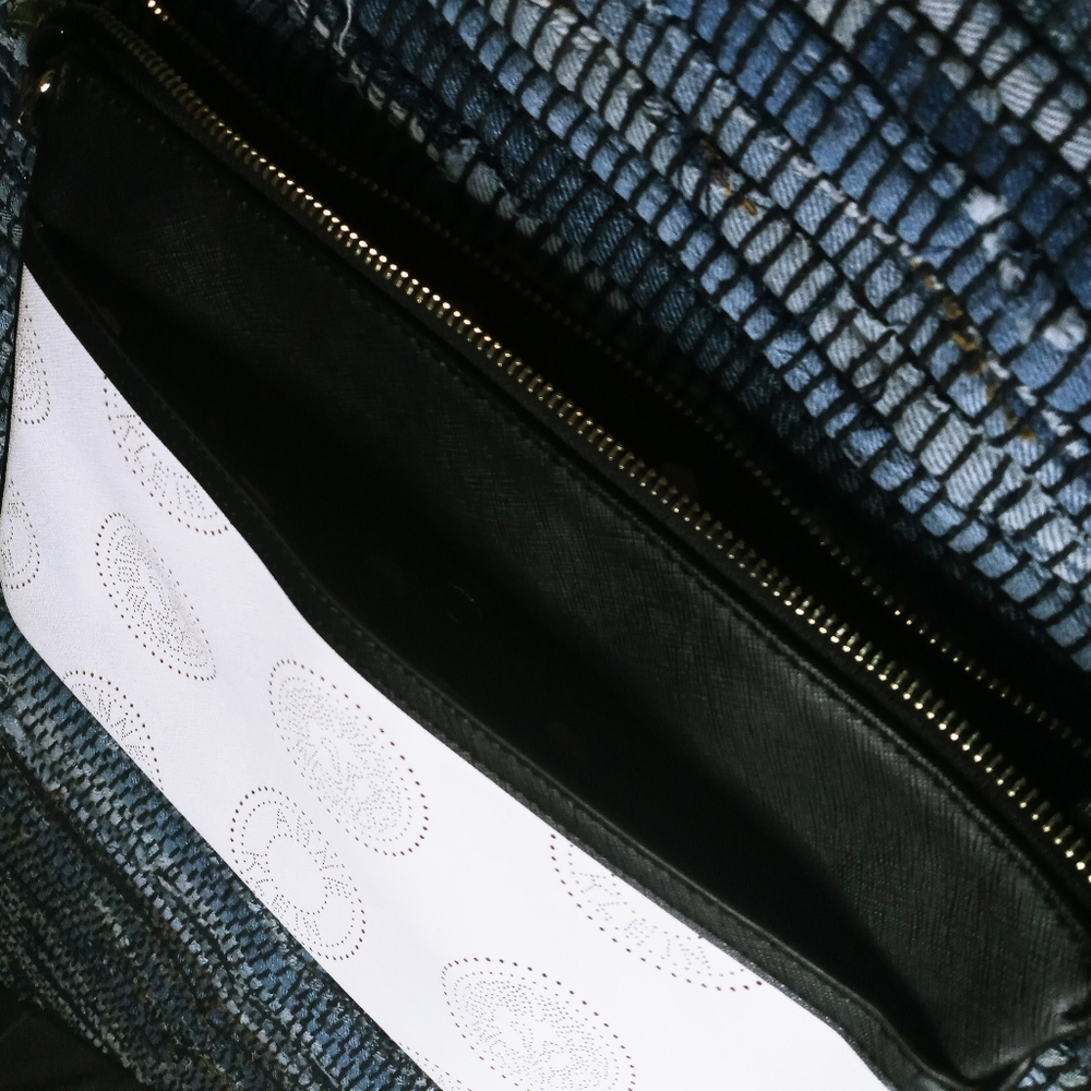 Anne Klein - Picture 3 of 3